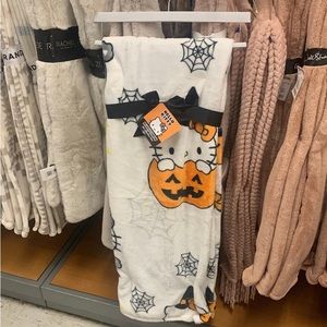 Hello Kitty Halloween Blanket